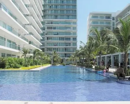 Beautiful Oceanfront Morros Ultra * Cartagena